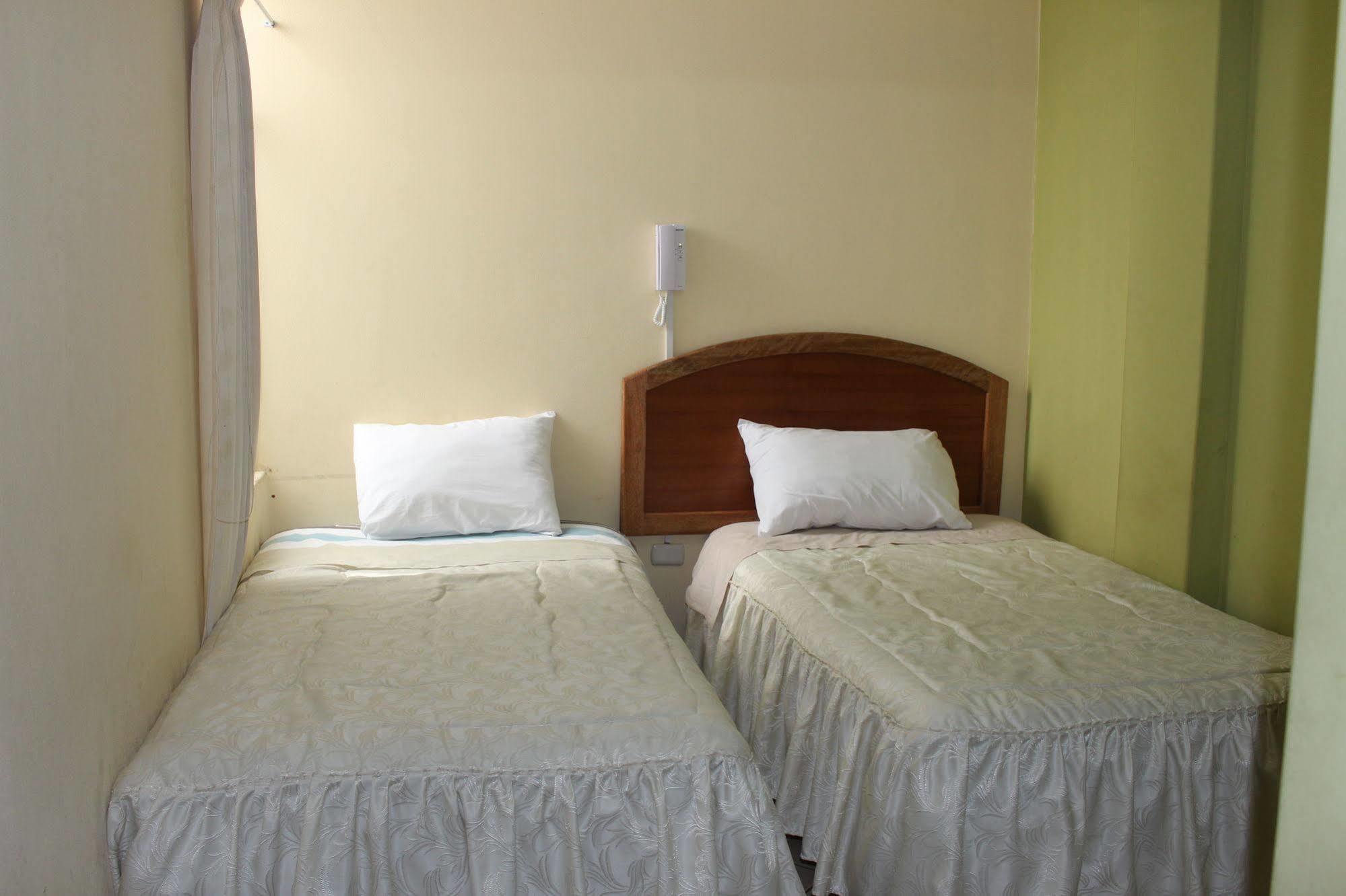 Posada De Percybal Lago Inn Puno Bagian luar foto