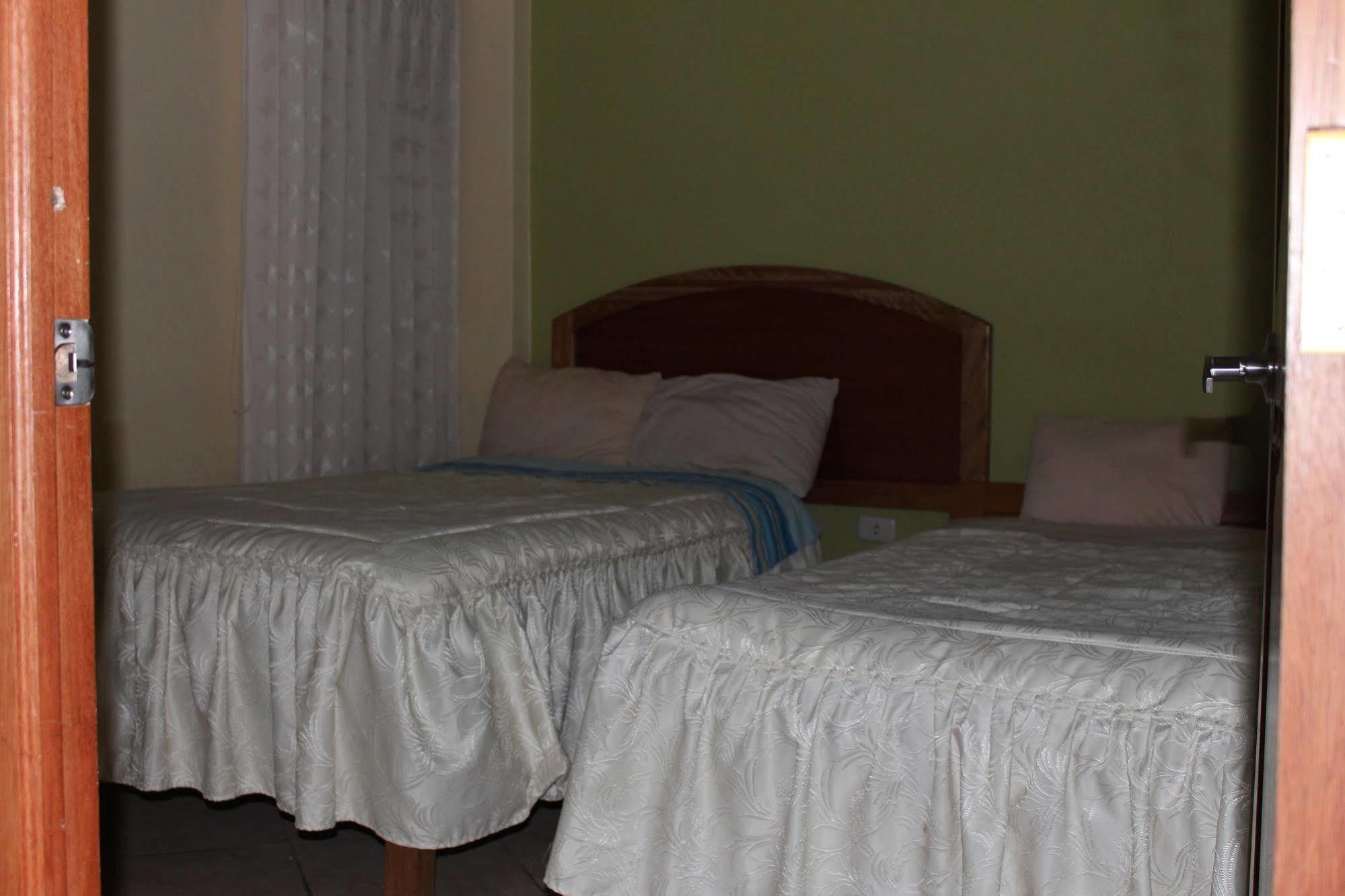 Posada De Percybal Lago Inn Puno Bagian luar foto