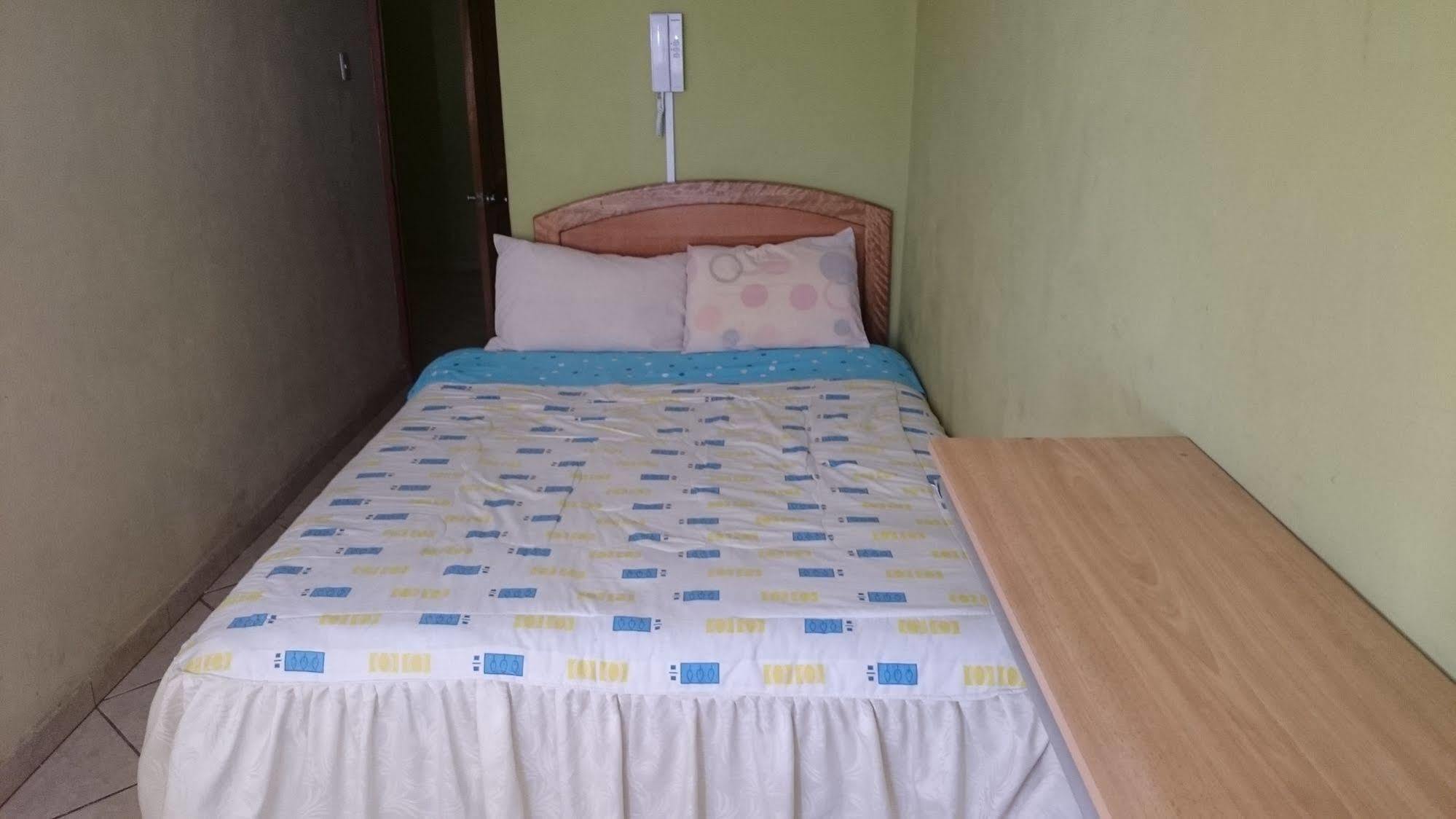 Posada De Percybal Lago Inn Puno Bagian luar foto